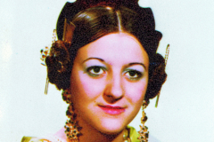 1974 María Dolores Maestro Martínez