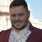 Firmas de contrato y presentación de proyectos